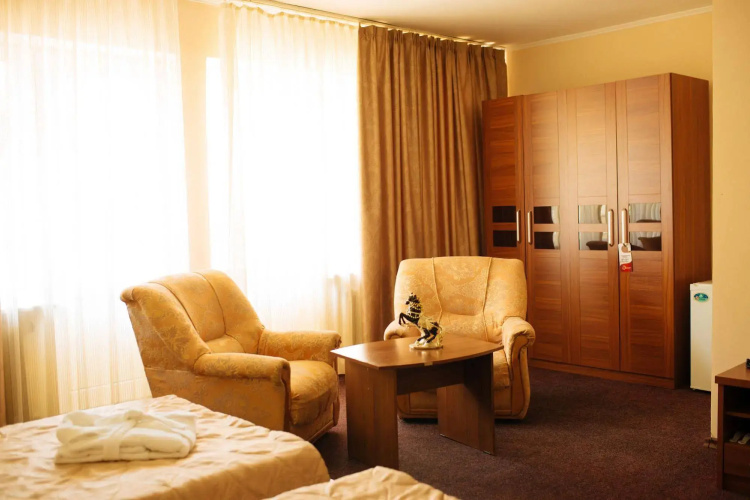 Dostyk Hotel