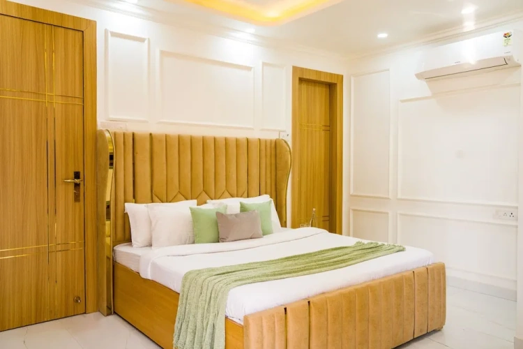 Premium Double room with balcony