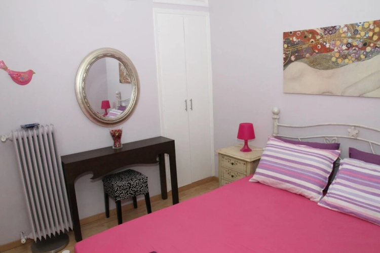 Colorful apartment in Athens!