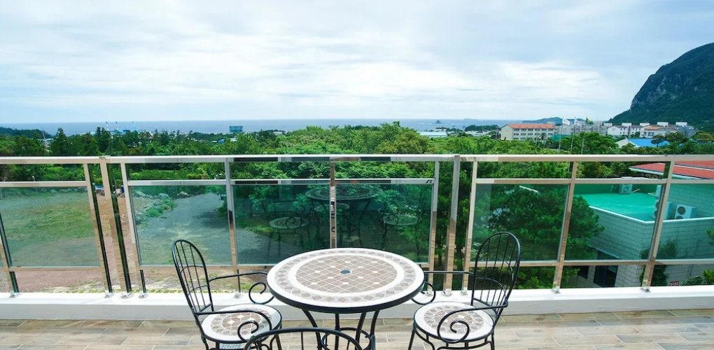 Jeju J Pension