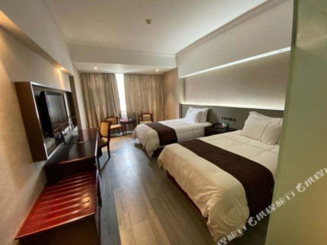 Hezhou International Hotel