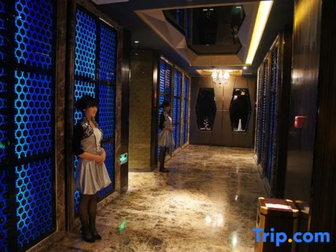 Jinchang Hotel