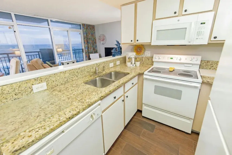 Atlantica 553 2 Bedroom Condo