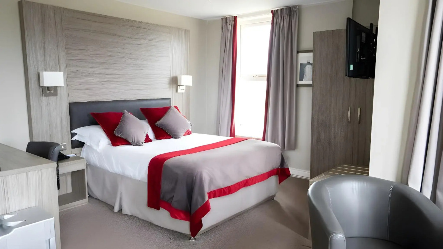 Leasowe Castle Hotel