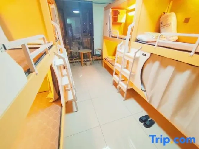 Bed in Dorm (male dorm)