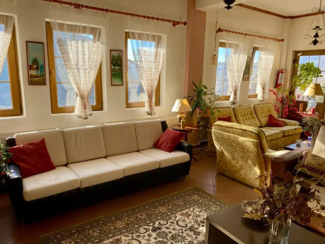 Eleni's Guesthouse