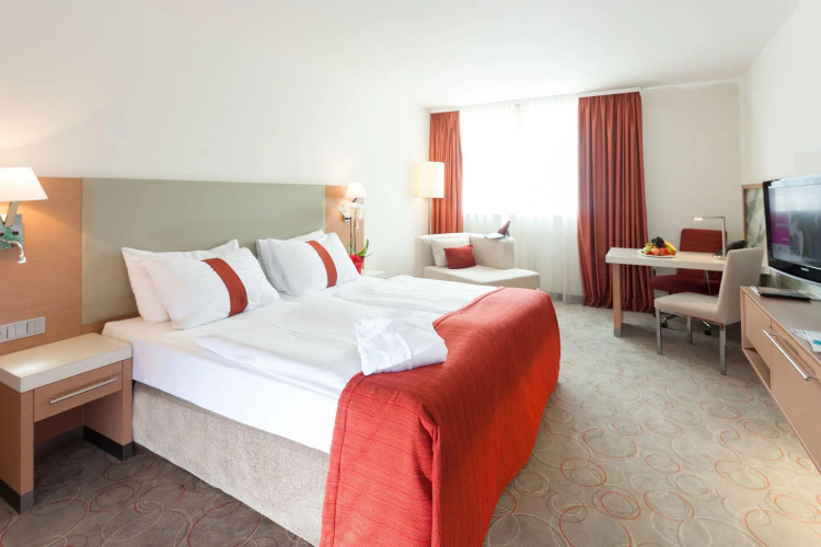 Ramada Hotel and Suites Vienna