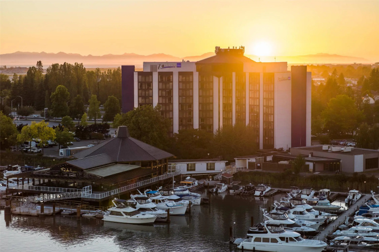 Radisson Blu Vancouver Airport photo 25