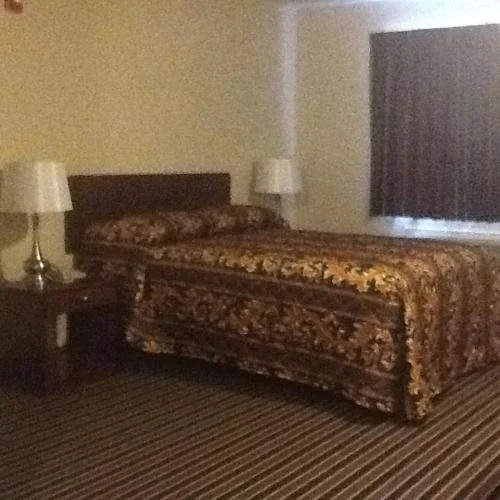 Wayne Motel