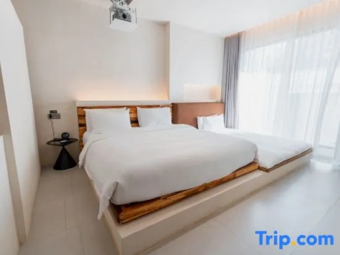 Triple Suite
