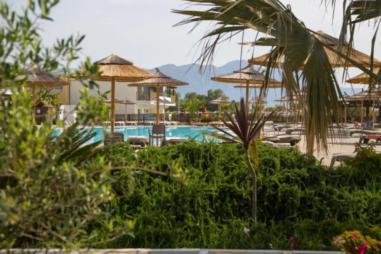 Grand Blue Beach Hotel photo 27
