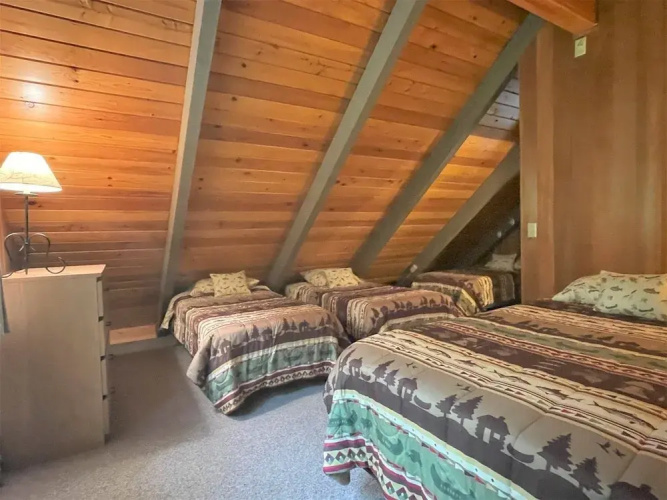 Rainier Retreat