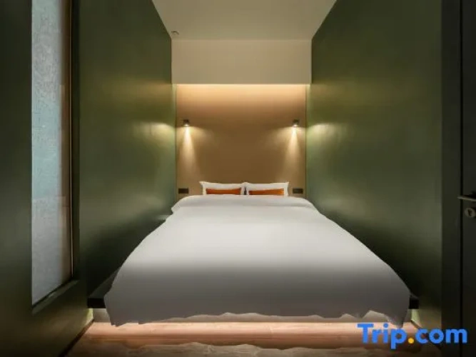 2 Bedrooms Deluxe Family room