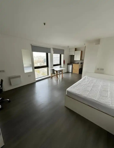 Student Only Byrom Point