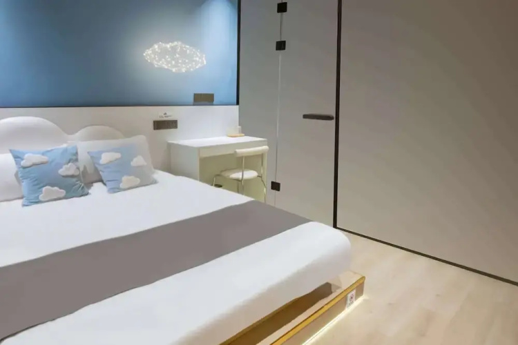 Colorstory Hotel