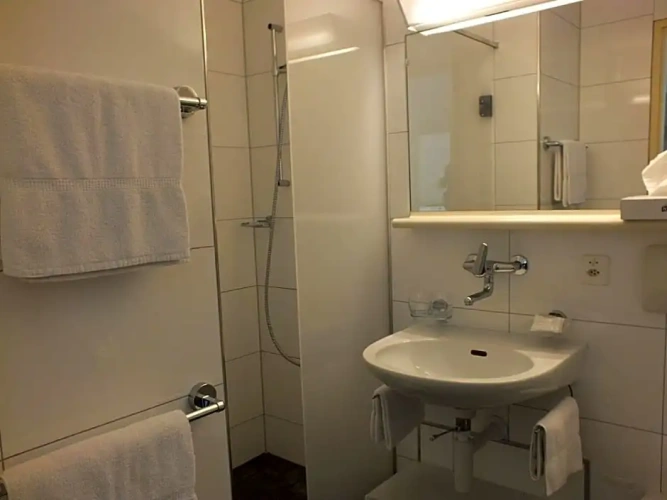 Standard Single room with view