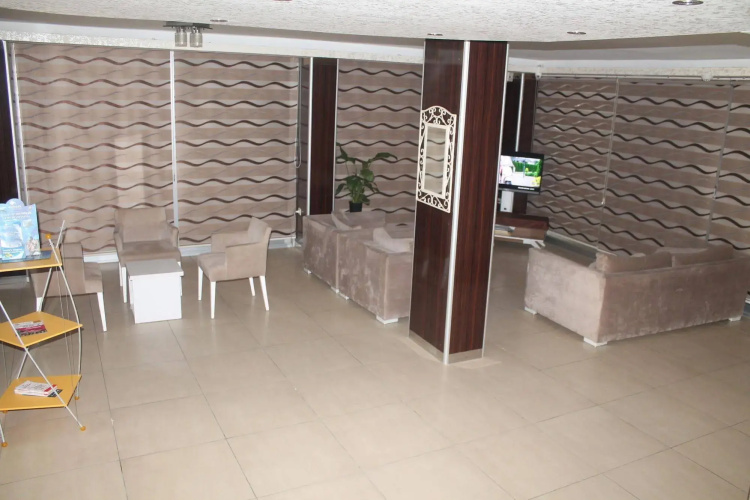 Sato Hotel Lara