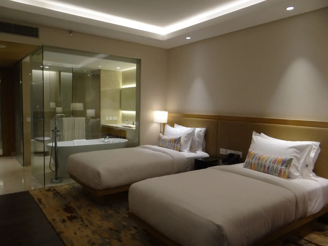 Feathers - A Radha Hotel