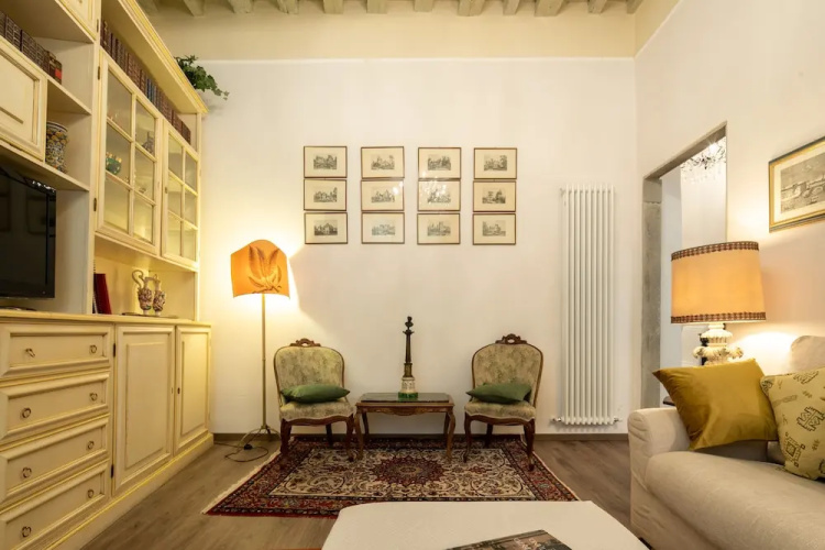 Tornabuoni Chic