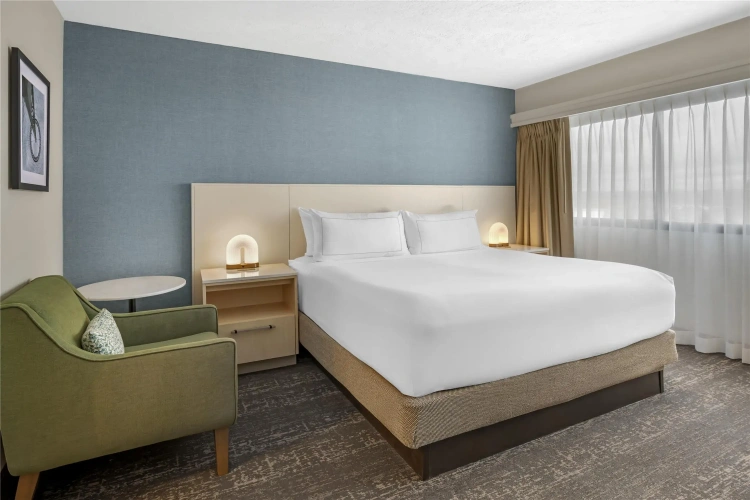 Ambassador Double Suite