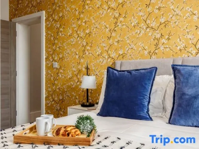 2 Bedrooms Family Apartment