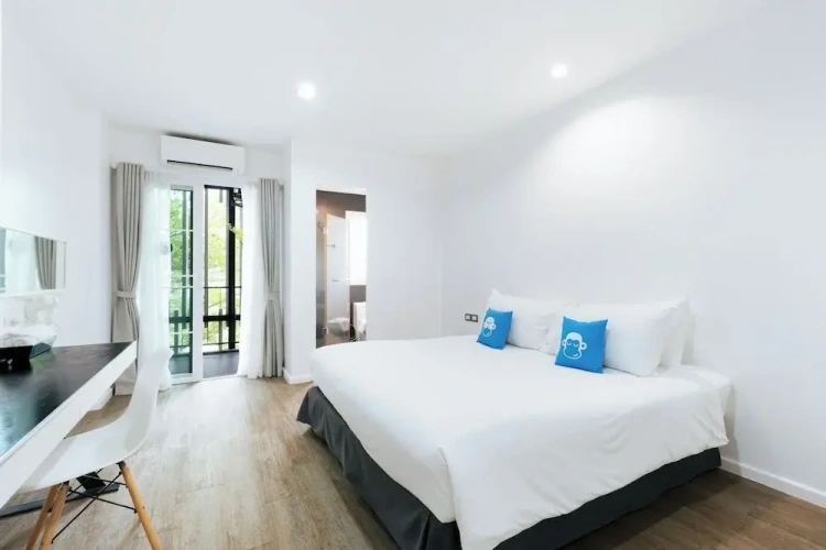 Superior Double room with balcony