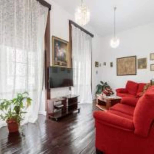 3 Bedrooms Apartment