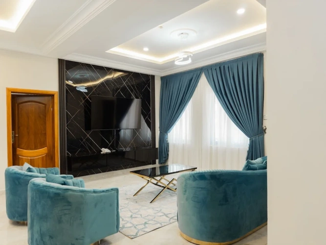 1 Bedroom Luxury Apartment