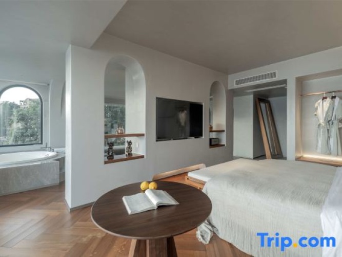 Suite with sea view