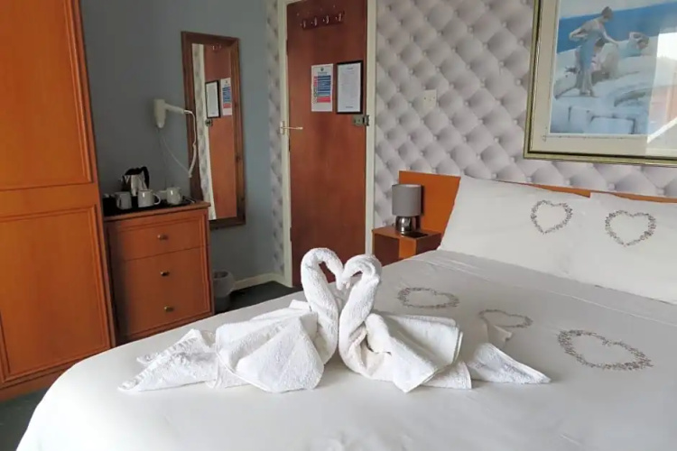 The Rowan Hotel