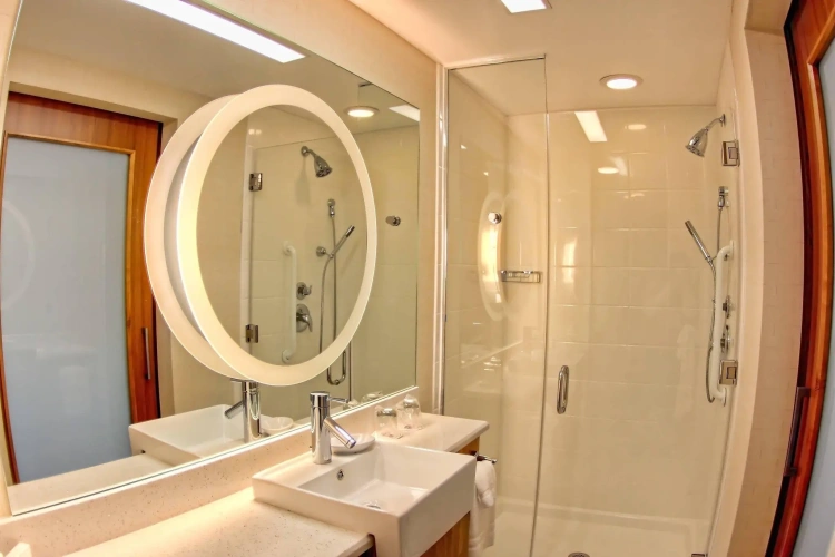 Quadruple Suite