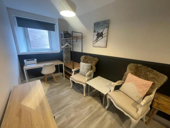 Alpine Apartments - 2