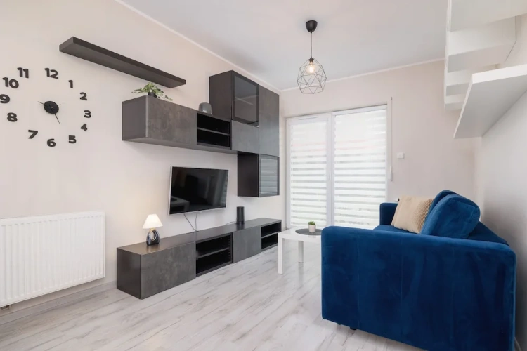 1 Bedroom Apartment with garden view