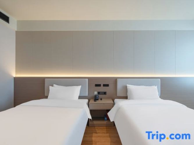 Business Twin room