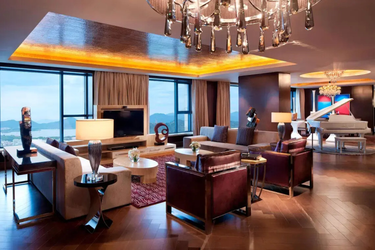 1 Bedroom Presidential Double Suite with city view