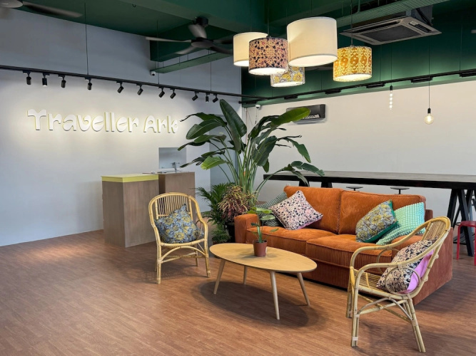 Traveller Ark Hotel & Bunks
