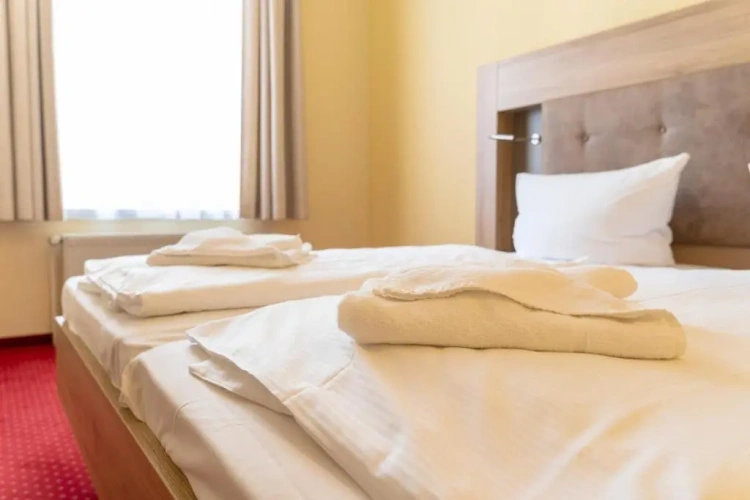 Standard Double room with inland view