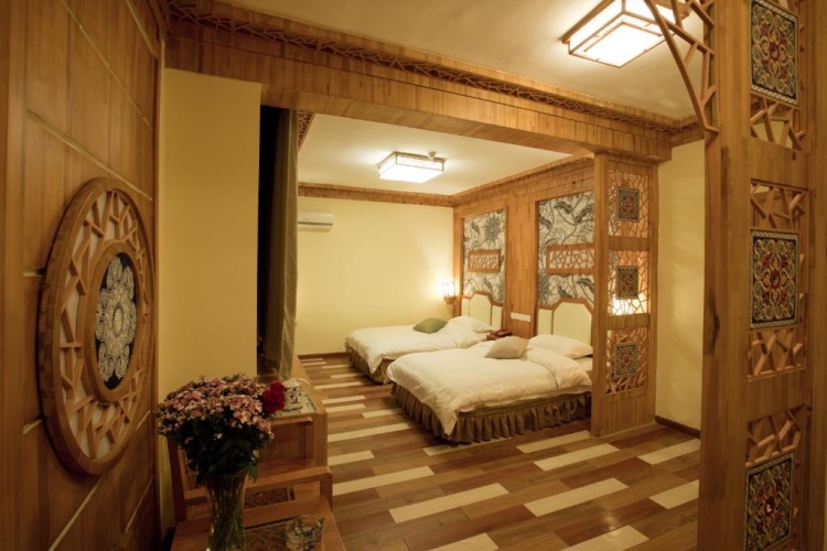 Standard Triple room
