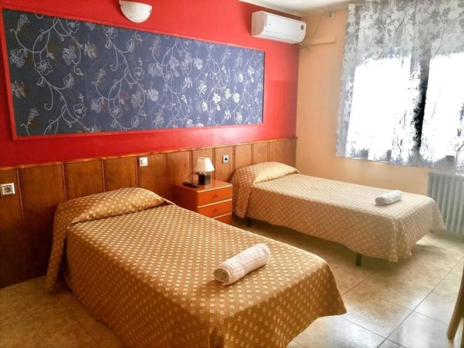 Hostal Isla Cristina Mataró