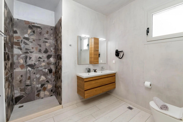 Tania Villa - Elegant 4 BR Villa With Private Pool
