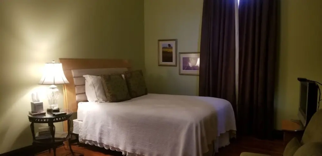 Deluxe Double Suite