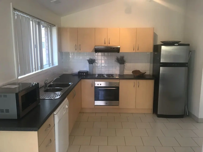 3 Bedrooms Cottage