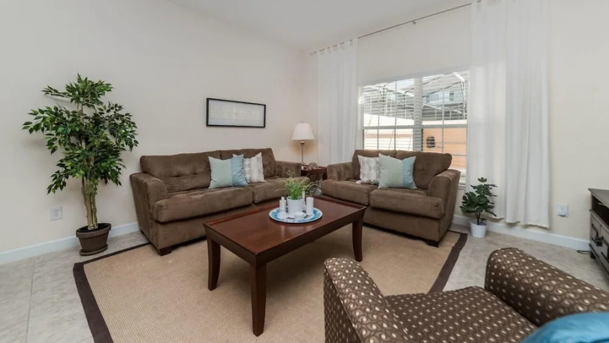 8968 Cat Palm Road