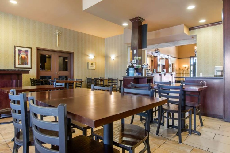 Comfort Inn & Suites photo 25