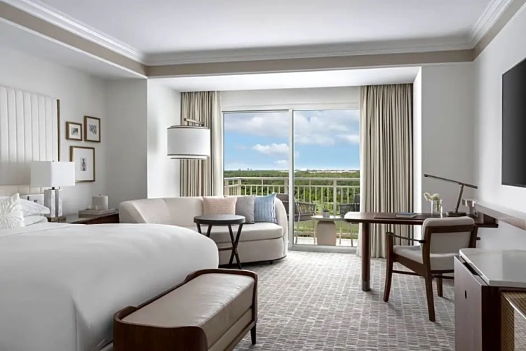 Double room with Lakefront view and Pool view