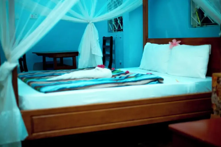 Royal Wonders Hotel