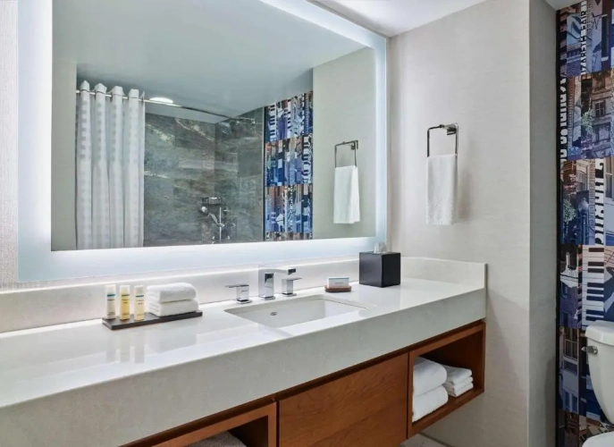 Corner Double Suite