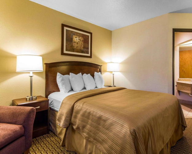 Quality Inn La Crosse North