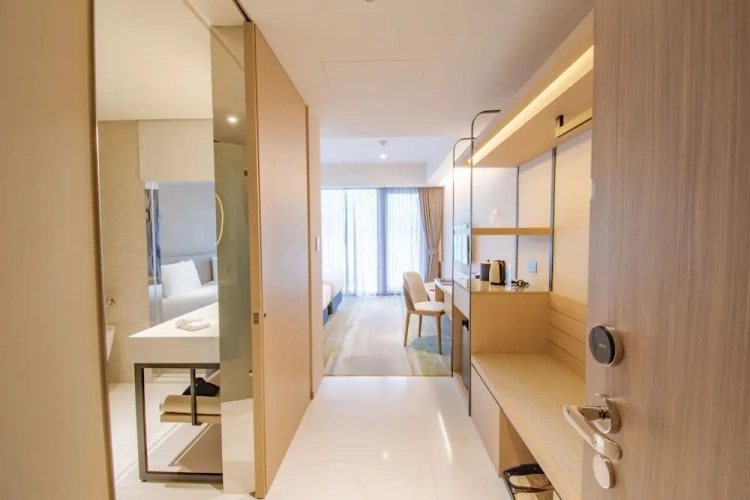 Superior Twin room with balcony