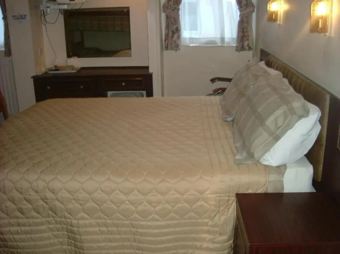 Standard Family room